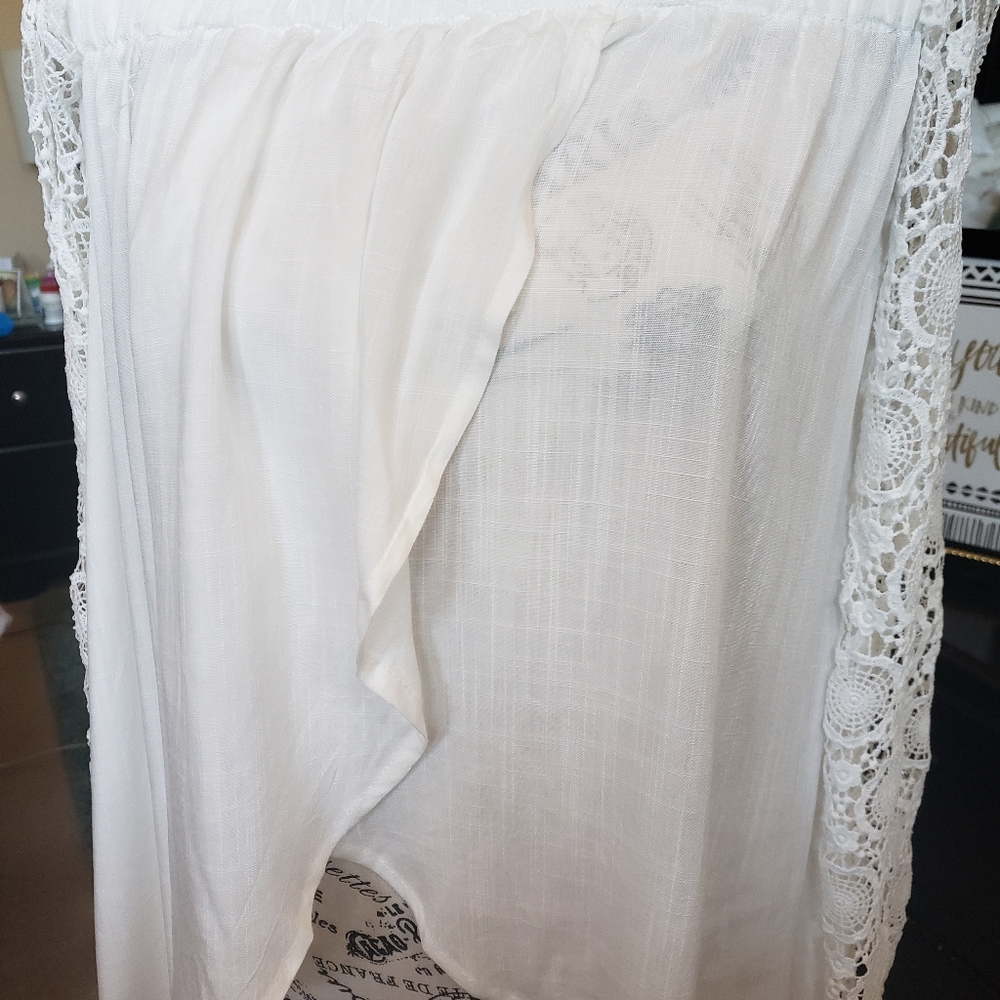 Off Shoulder Top - Picture 8 of 9